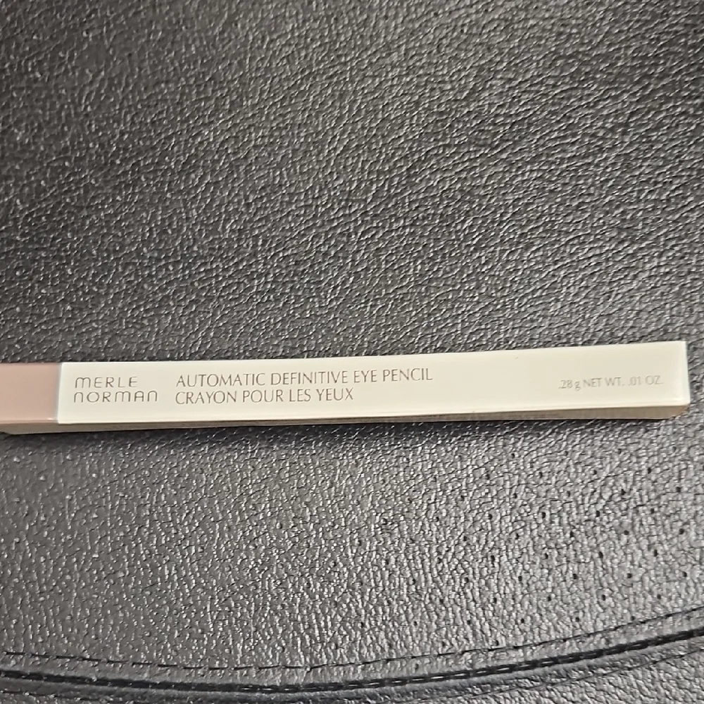 Merle Norman Automatic Eye Pencil - Cream